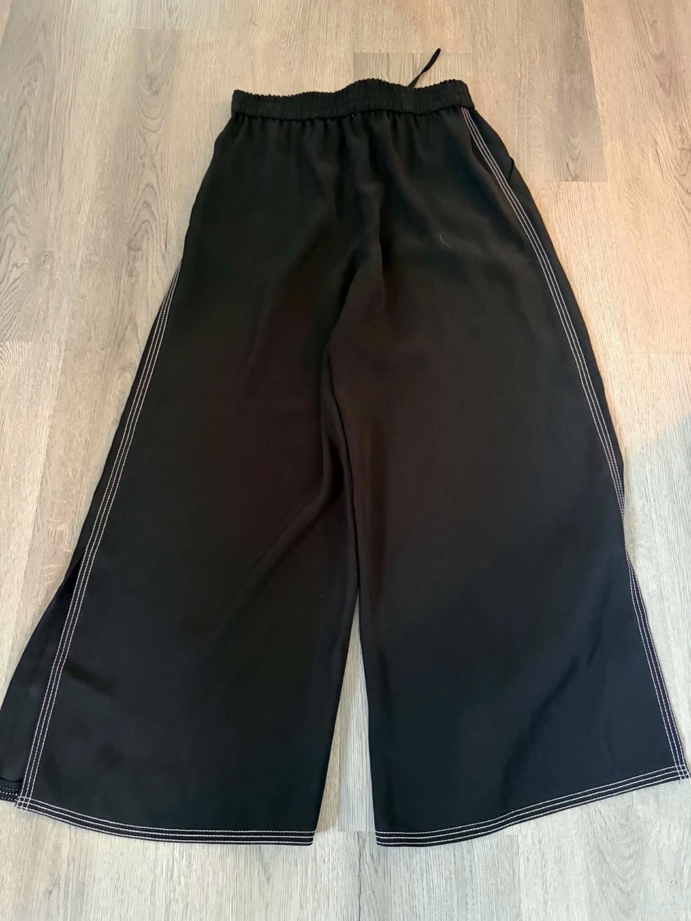 Amanda Green Black Wide-Leg Culotte Palazzo Pants Contrast Stitching Luxury Chic - Picture 2 of 4
